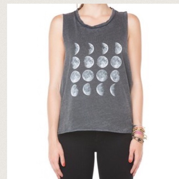 Brandy Moon Top - Picture 4 of 4