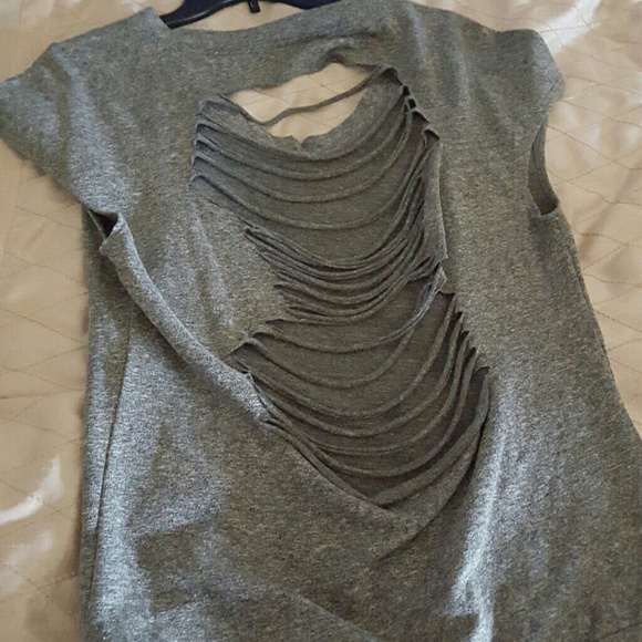 Grey top - Picture 2 of 2