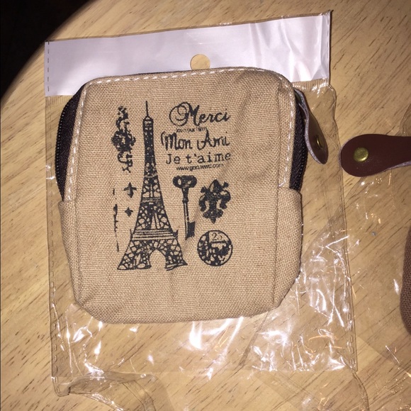 🚫SOLD🚫, Paris Themed Coin Purse/Makeup Bag! - Picture 3 of 4