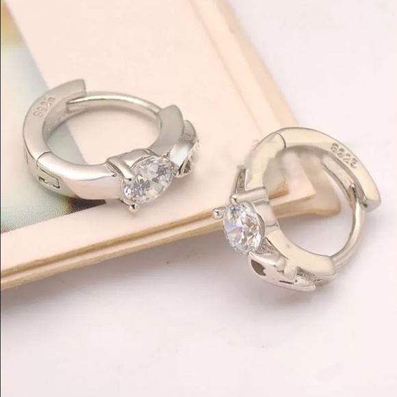 Woowaa Jewelry - Auth sterling silver 925 baby hoop