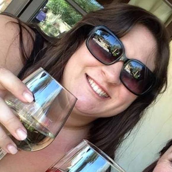 Meet your Posher, Kate - Picture 1 of 1