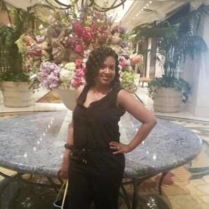 Meet your Posher, Michaela