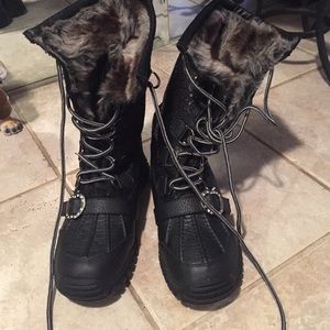 Winter boots