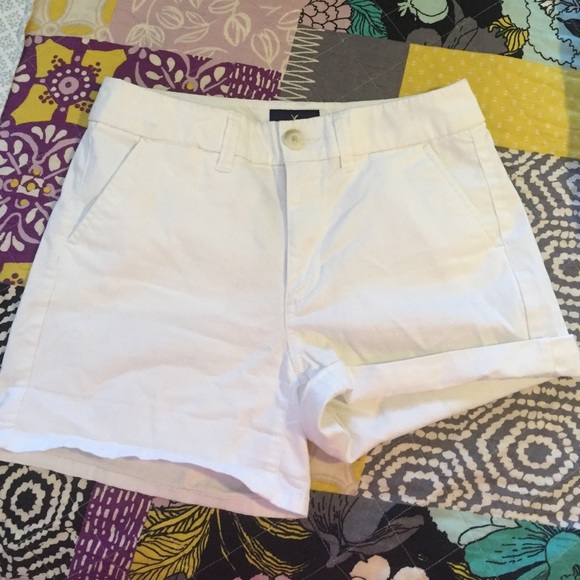 White cuffed shorts