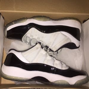 Jordan Low Retro 11s