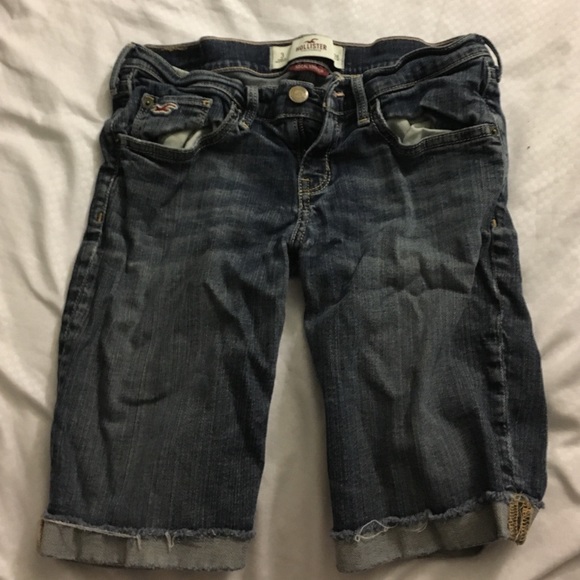 Hollister capris