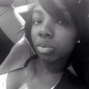 Meet your Posher, Elodie