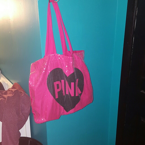 Pink Victoria Secret bag - Picture 1 of 1
