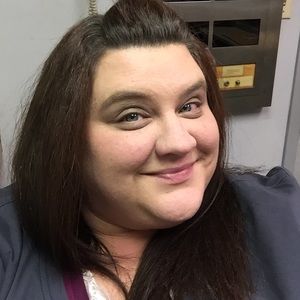 Meet your Posher, Gina