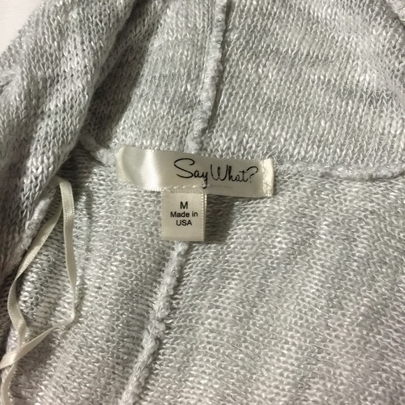 SOLD! Hooded Cardigan/Coverup - Picture 4 of 4