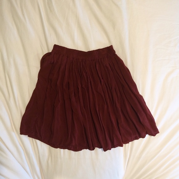 Brandy Melville burgundy skirt