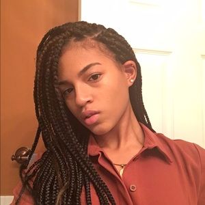 Meet your Posher, Mya