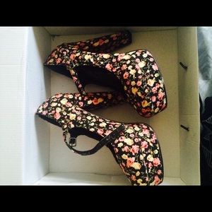 Floral heels