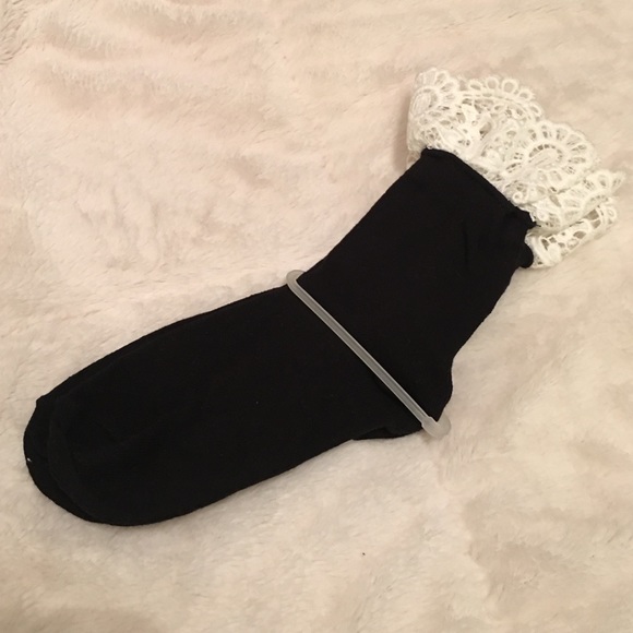 Short Lace Black Boot Socks - Picture 3 of 3