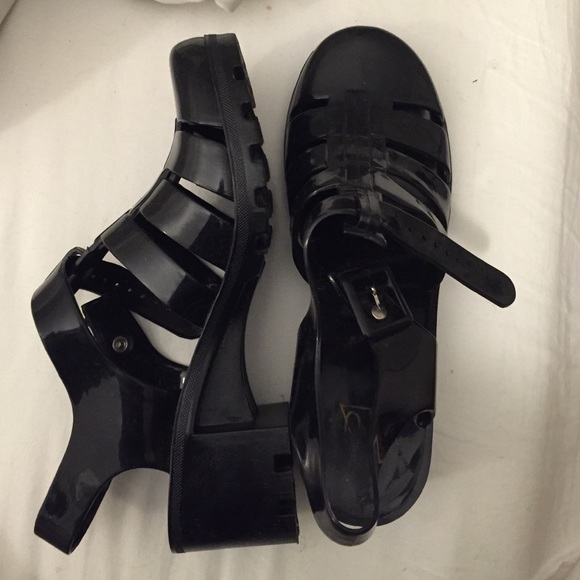 Shoes - LF black jelly sandals