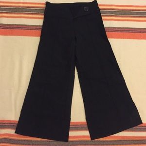 Black Wide Leg Capris Size Small