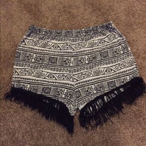 Super cute comfortable shorts