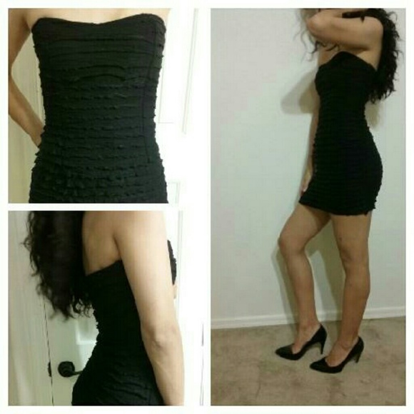 SOLD SOLD SOLD!! ❤Sexy strapless black dress❤