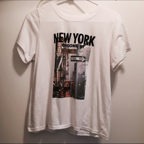 Top - Picture 1 of 1