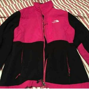 Northface M pink and black jacket!