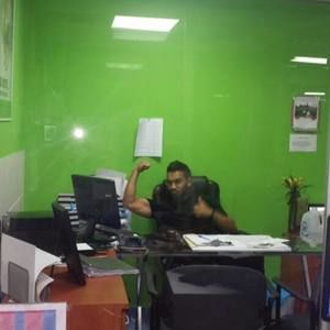 Meet your Posher, Gilbert