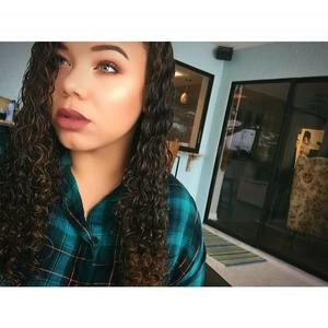 Meet your Posher, Christy