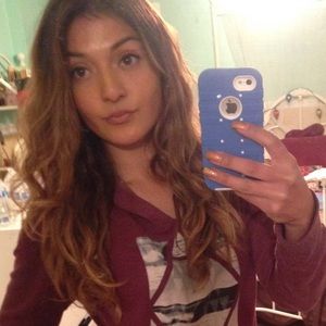 Meet your Posher, Isabella