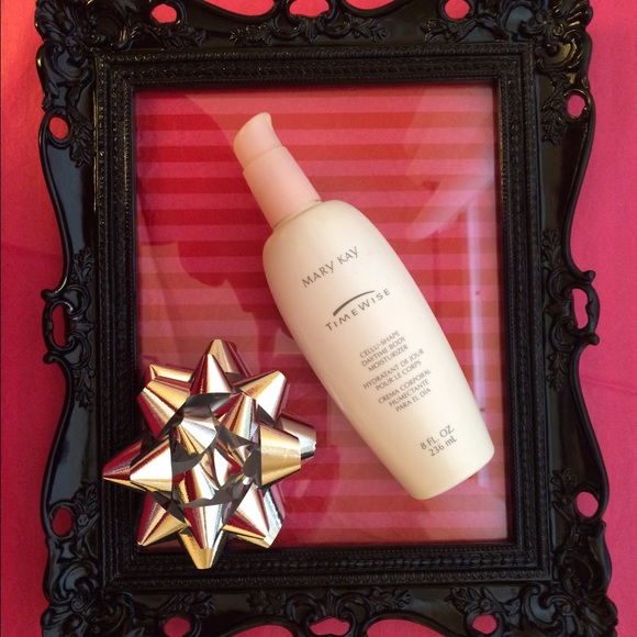 Mary Kay TimeWise Cellushape Daytime Moisturizer