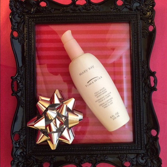 Mary Kay TimeWise Cellushape Daytime Moisturizer