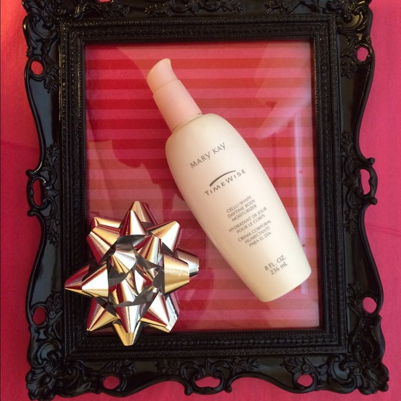 Mary Kay TimeWise Cellushape Daytime Moisturizer