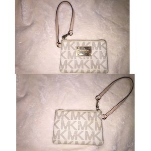Michael Kors Wristlet