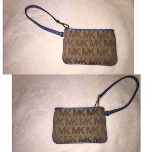 Michael Kors Wristlet