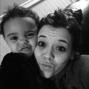 Meet your Posher, Ila