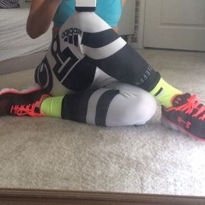 Adidas Stella McCartney SC LOGO. worn twice