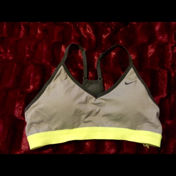 Nike bra