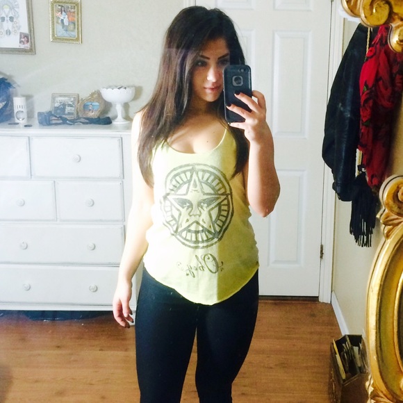 Obey Propaganda Tank