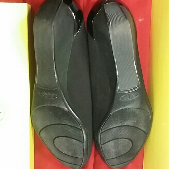 ***SOLD*** - Picture 2 of 4