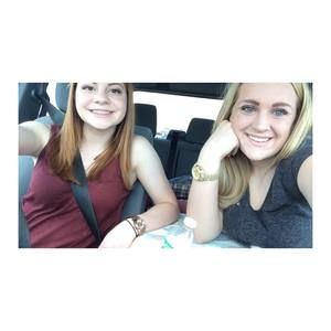 Meet your Posher, Mira