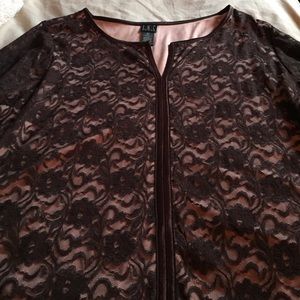 I N C WOMAN LACE BLOUSE