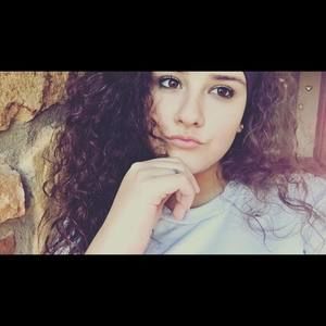 Meet your Posher, Carolyn