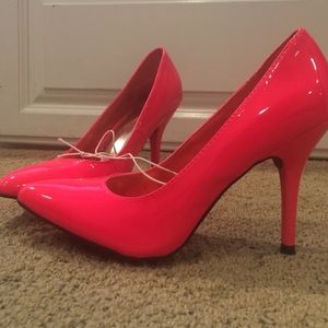 New Electric Pink Heels/Stilletos Never Worn