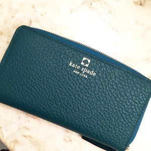 REDUCED!! NWT Kate Spade Wallet
