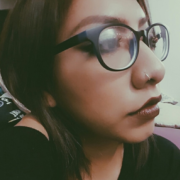 Meet your Posher, Bea