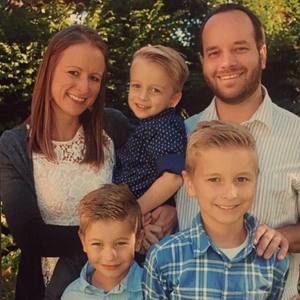 Meet your Posher, Kim