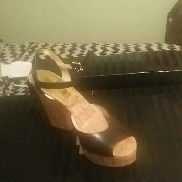 Wedges - Picture 2 of 2