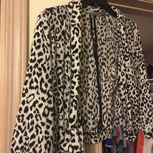 Leopard blazer