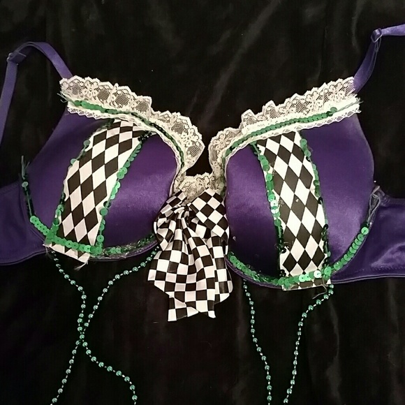 Rave bra