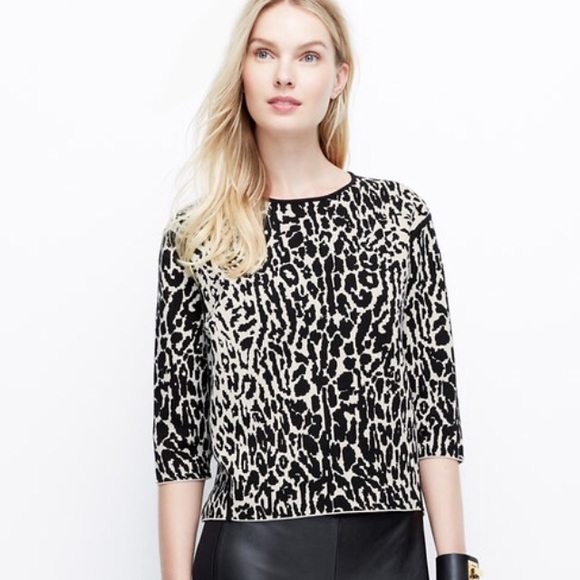 Ann Taylor Tops - ‼️ FINAL PRICE‼️Ann Taylor structured leopard pullover