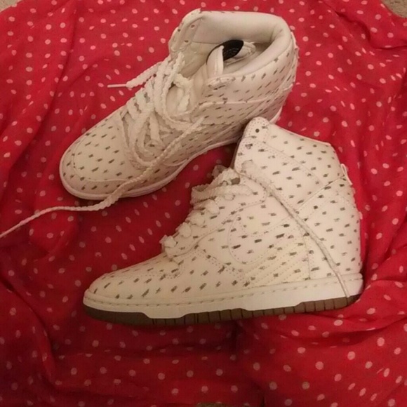 Nike Sky High Dunks