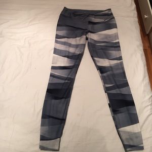 Brand new Nike leggings